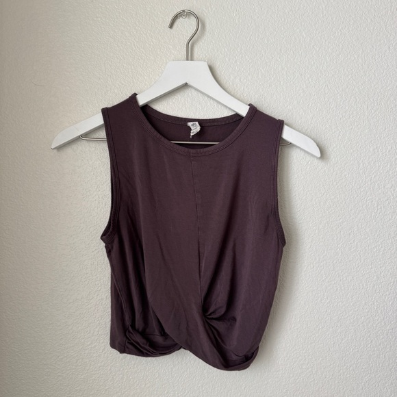 Alo Yoga Cover tank twist-front purple/brown - Picture 2 of 4